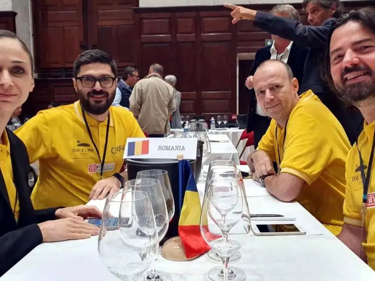 Echipa României: Iulia Gosea Scavo, Valentin Ceafalău, Horia Hasnaş, Zoltan Szabo