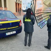 Cine sunt contribuabilii vizați de controalele Guvernului: „Vor fi țintite” - Foto: Colaj