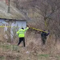 O fată de 13 ani, reținută pentru că ar fi ucis două femei, mamă și fiică, prin tăierea gâtului Foto: botosaneanul.ro
