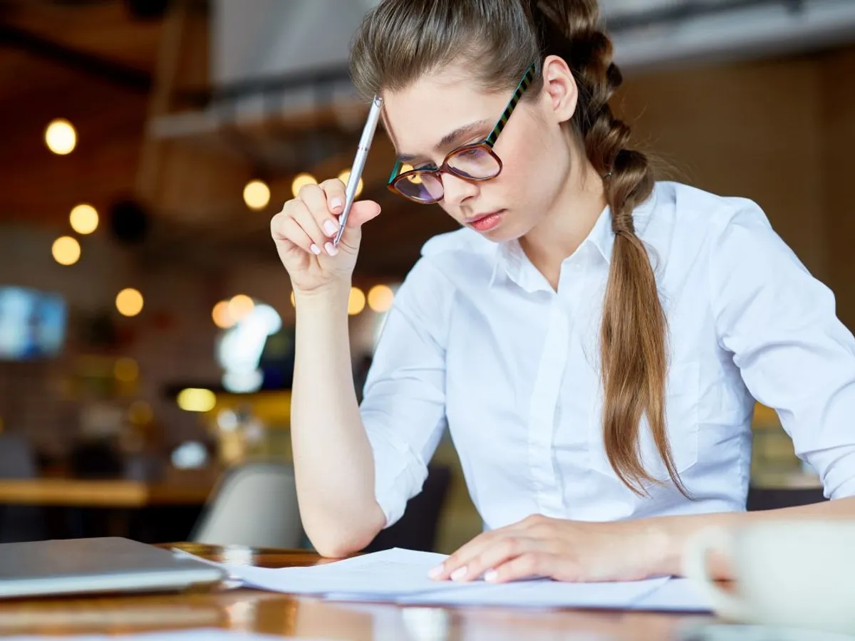 Ce taxe uriaşe îţi ia statul dacă ai salariul net de 3.000 de lei, 5.000 de lei sau 8.000 de lei?
