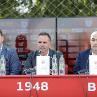Dorin Serdean, Pablo Cortacero și Alejandro Couto Lago in timpul prezintării noii conduceri administrative şi sportive a clubului DinamoFoto: INQUAM Photos/ George Călin