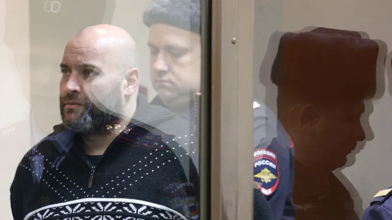 Putin l-a grațiat pe unul dintre ucigașii jurnalistei Anna Politkovskaia. L-a trimis șef în Ucraina - Foto: themoscowtimes.com