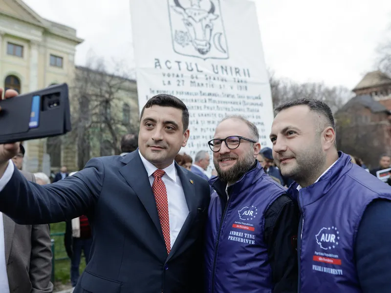 AUR a rămas fără candidat la Sectorul 2. Deși a dat bani, Tinu nu s-a mai înțeles cu Simion - Foto: INQUAM PHOTOS / George Călin