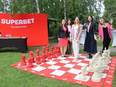 Vedete, medici și sportivi susțin prevenția în sănătate la Race for the Cure România 2025 Foto: Superbet