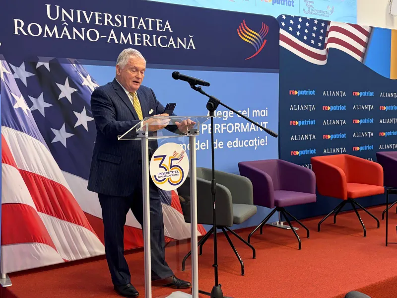 Fostul ambasador al Statelor Unite &icirc;n Rom&acirc;nia, Adrian Zuckerman Foto: Repatriot