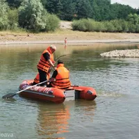Un tânăr de 20 de ani a intrat să se scalde în Siret. N-a mai ieșit. S-a înecat. / Foto: agerpres.ro