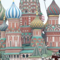 Președintele Rusiei,  Vladimir Putin, conduce țara de 20 de ani, timp în care e reușit, cu ajutorul serviciilor secrete, să anihileze orice opoziție