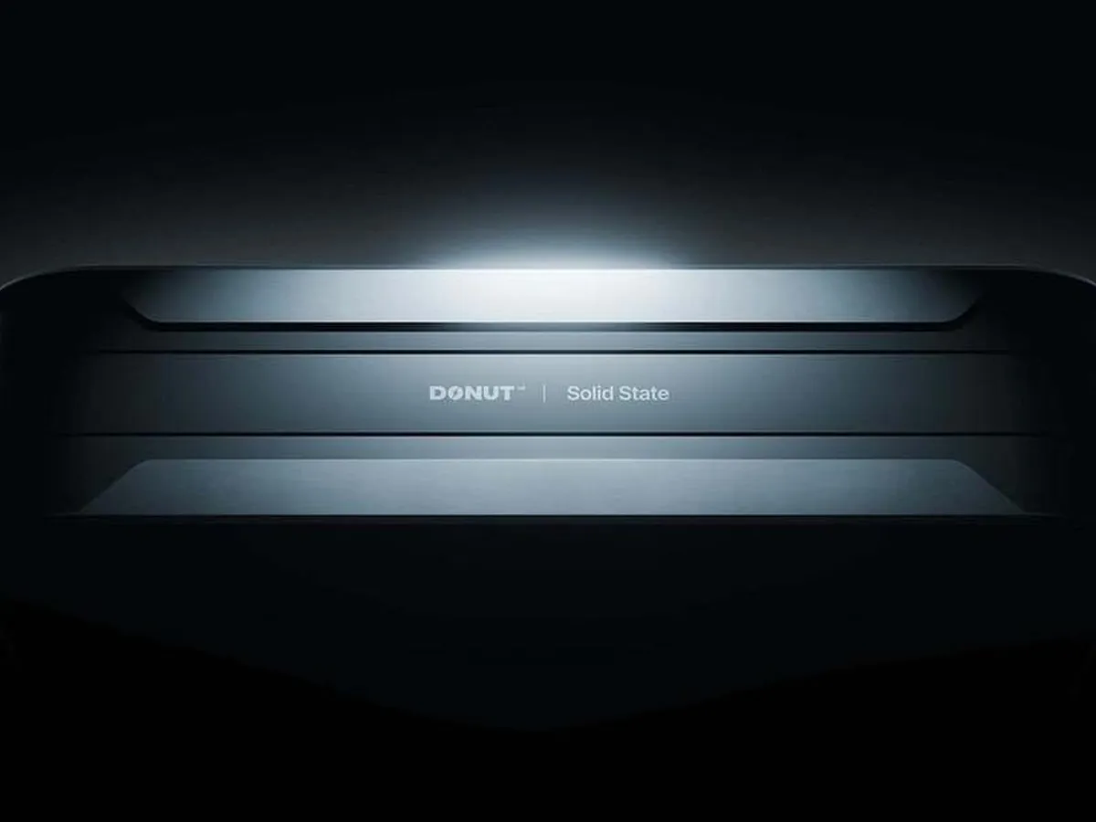 Donut Lab a prezentat la CES 2026 ceea ce numește prima baterie „solid-state” din lume, gata pentru producția imediată - Foto: Donut Lab