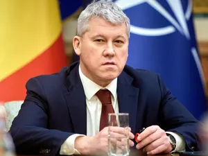 Cătălin Predoiu a transmis un mesaj de condoleanțe Guvernului Indiei în urma accidentului aviatic - Foto: Profimedia Images