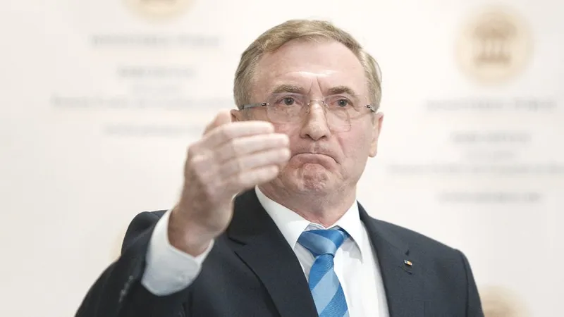 Augustin Lazăr