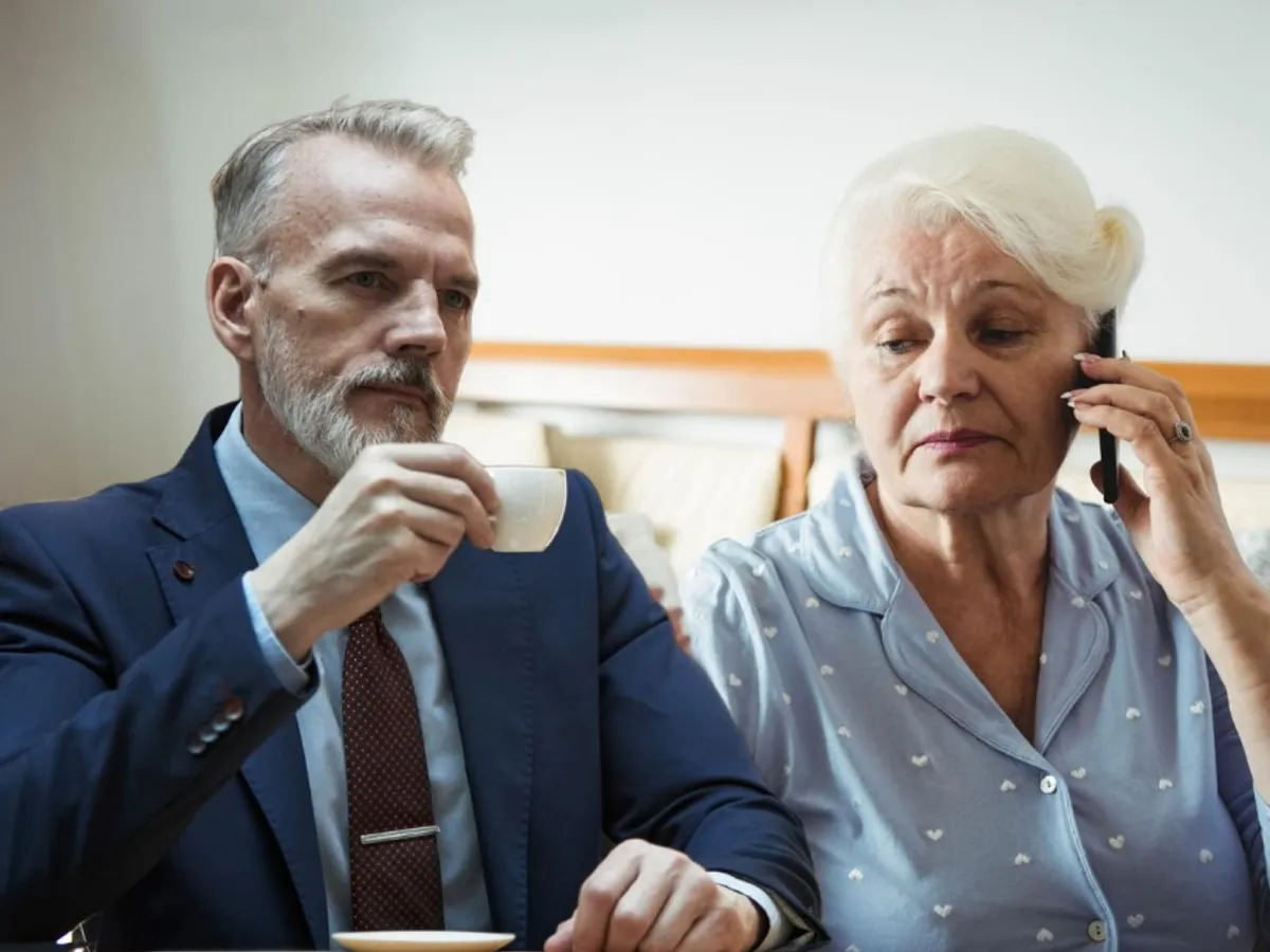 Nedreptate: CASS la pensiile mai mari de 3.000 lei. Asigurări la sănătate pentru bogați, plafonate - Foto: Freepik