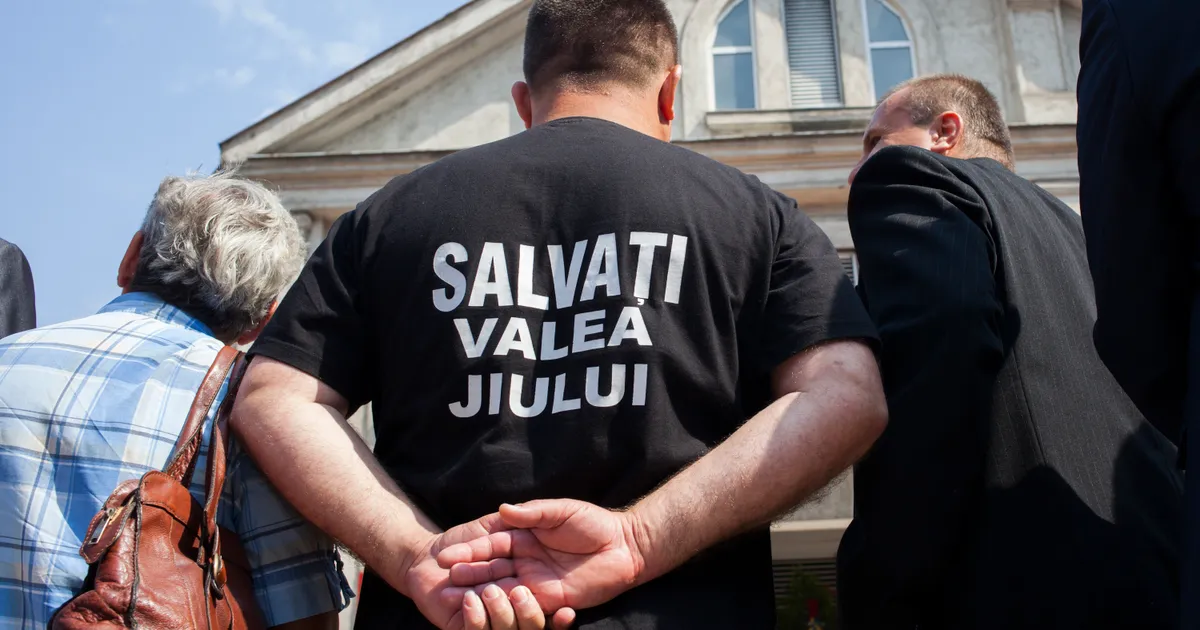 11.000.000€ cheltuiți nejustificat la Complexul Valea Jiului. 400.000€ bonus la pensionare pentru 81 angajați