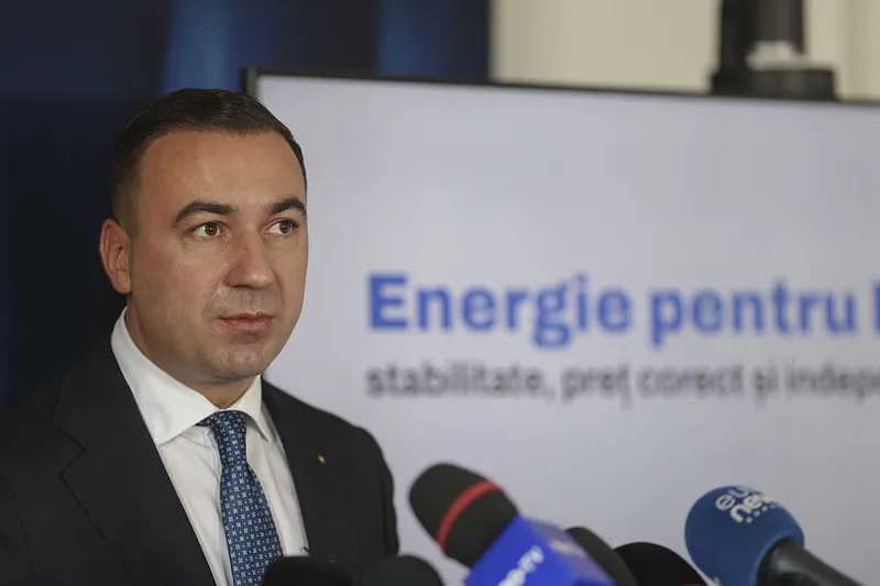 Bogdan Ivan, ministrul Energiei., în conferinţă de presă - Foto: INQUAM PHOTOS/Octav Ganea