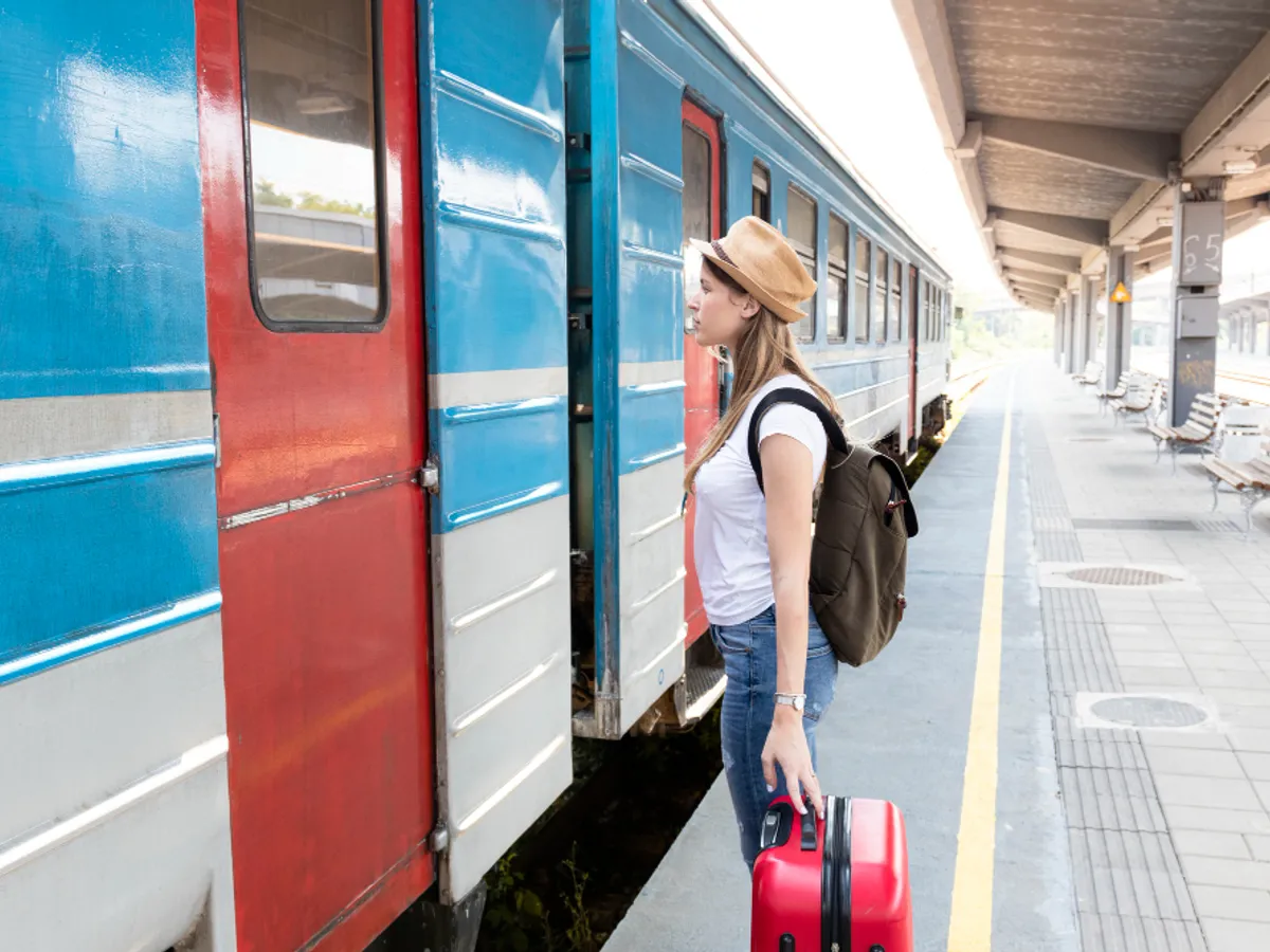 Tren - Foto: magnific (rol ilustrativ)