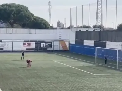 ”Nemaivăzut”: se pregătea să bată un penalty la ultima fază, dar ce a urmat i-a uimit pe toți! ”Suspendare pe viață”