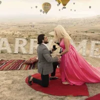 Anda Adam s-a logodit în Cappadocia, printre baloane cu aer cald. / Foto: click.ro