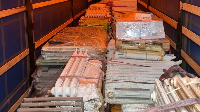 România, o groapă de gunoi profitabilă. Traficul ilegal de deşeuri a crescut cu 180% în 2023 - Foto: Facebook/Garda de Mediu Arad