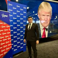 Simion, întrebat de Newsweek cât a plătit să fie la o reuniune unde vorbește Trump: „Vidanjorilor!” - Foto: Facebook / George Simion