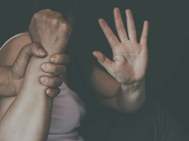 O femeie din Bacău a fost agresată și tâlhărită în gara din Roman. Agresorul a fost reținut - Foto: Arhiva