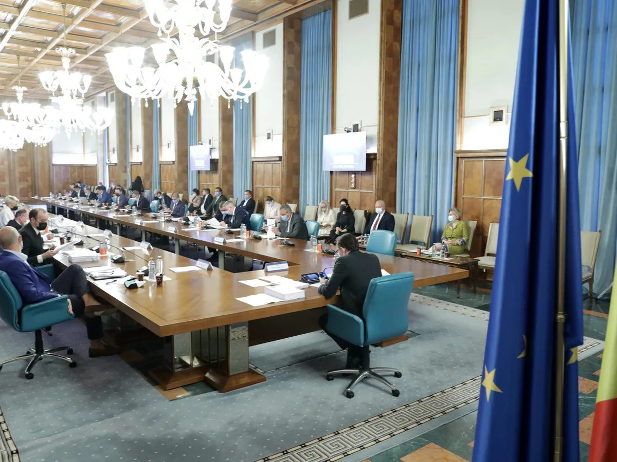 Trei șocuri care vor lovi curând România: valul IV, factura la energie, falimentul City Insurance/FOTO: gov.ro