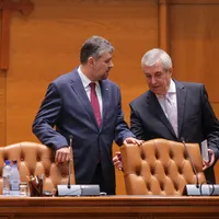 Cei doi lideri politici au reușit să dea o țară întreagă peste cap cu declarațiile pe tema COVID 19 Foto: INQUAM Photos/George Călin