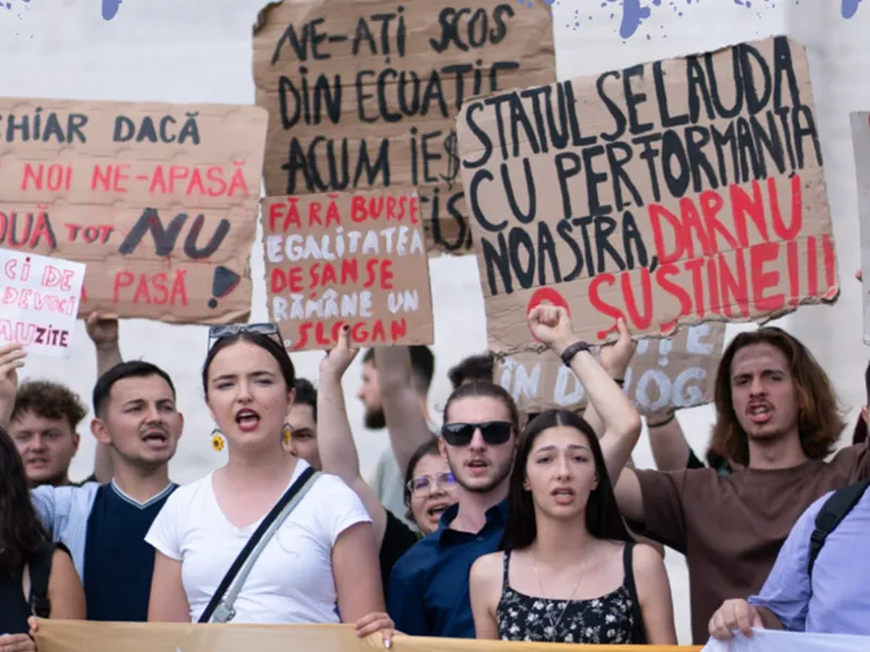 Studenții protestează față de măsurile luate de Guvern. „Anul universitar nu poate începe aşa!” - Foto: Facebook / ANOSR