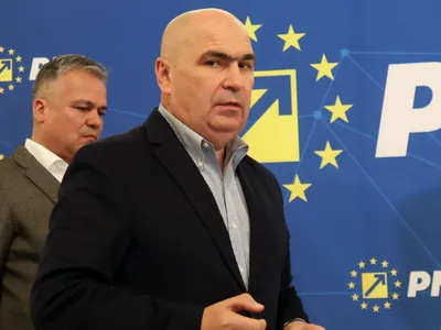 Adrian Veștea și Ilie Bolojan Foto: Inquam Photos / George Calin