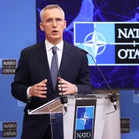 Stoltenberg, despre amenințarea nucleară a Rusiei: „O retorică periculoasă și nesăbuită" - Foto: Profimedia Images