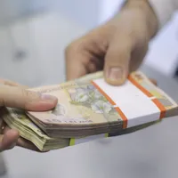Ce trebuie să ai în vedere înainte de a cere un credit la bancă? - Foto: INQUAM PHOTOS/Octav Ganea