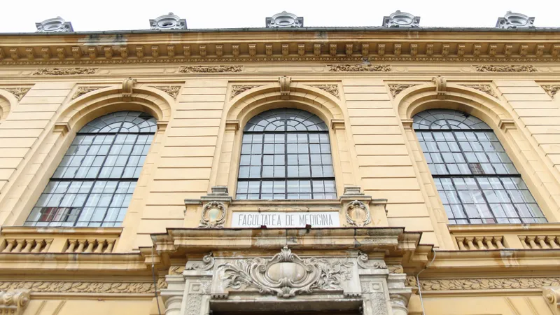 De ce a rămas Universitatea de Medicină fără pagină de Facebook Inquam Photos / Alexandru Busca