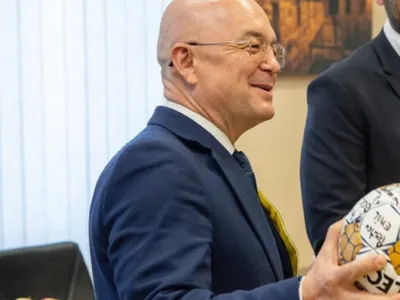 Emil Boc a vrut să transmită un mesaj, dar a făcut o gafă uriașă, după finala Cupei României
