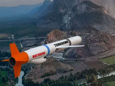 Tomahawk, rachetă de croazieră subsonică, cu rază lungă de acțiune, de până în 3.000 de km - Foto: Raytheon