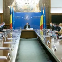 Primele cinci locuri în topul vizibilităţii miniştrilor sunt ocupate, atât în luna ianuarie, cât şi în februarie, de prim-ministrul Florin Cîţu şi de miniştrii Vlad Voiculescu, Sorin Cîmpeanu, Raluca Turcan şi Dan Barna. / Foto: replicahd.ro