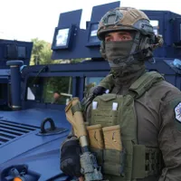 Un polițist ucis și altul ranit, într-un schimb de focuri în Kosovo - Foto: Profimedia Images - Imagine cu rol ilustrativ