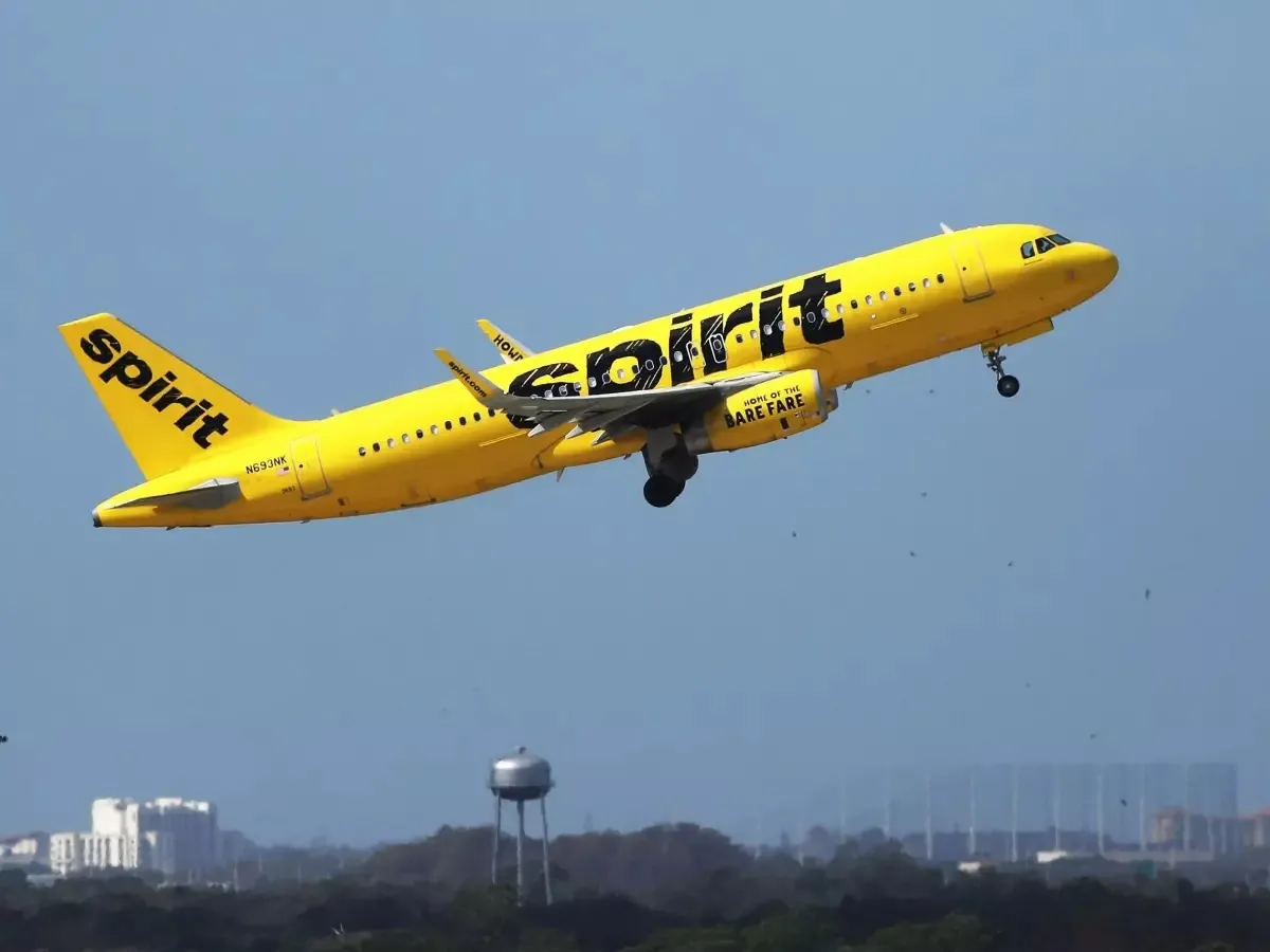 Ce avertisment a primit un pilot de avion aflat aproape ce avionul lui Trump? „Fii atent!” - Foto: Profimedia