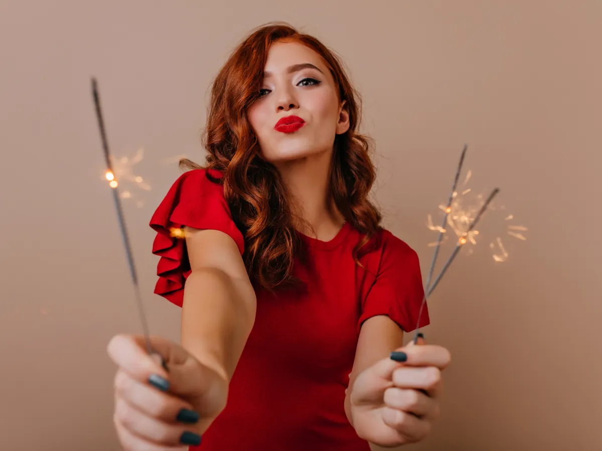 Superstițiile femeilor de secole pentru noroc și fericire în Noul An. Ce ai voie să faci în ultima zi din an - Foto: Freepik (Imagine cu rol ilustrativ)