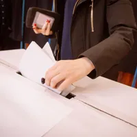 Anchetă în Ilfov după ce doi copii ar fi rupt sigiliile unde este amenajată o secție de votare Foto: Profimedia Images (fotografie cu caracter ilustrativ)