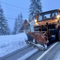 Utilaj de  deszăpezire (imagine cu caracter ilustrativ) - Foto: Facebook/infotraficromania.ro