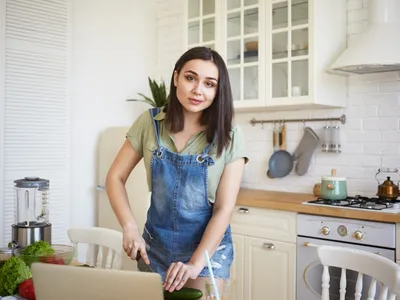 Cât de des e bine să schimbi prosoapele de bucătărie? De ce nu e bine să le speli odată cu hainele - Foto: Freepik (Imagine cu rol ilustrativ)