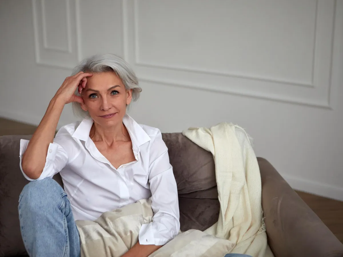 Pensionară la pensie - Foto: Freepik