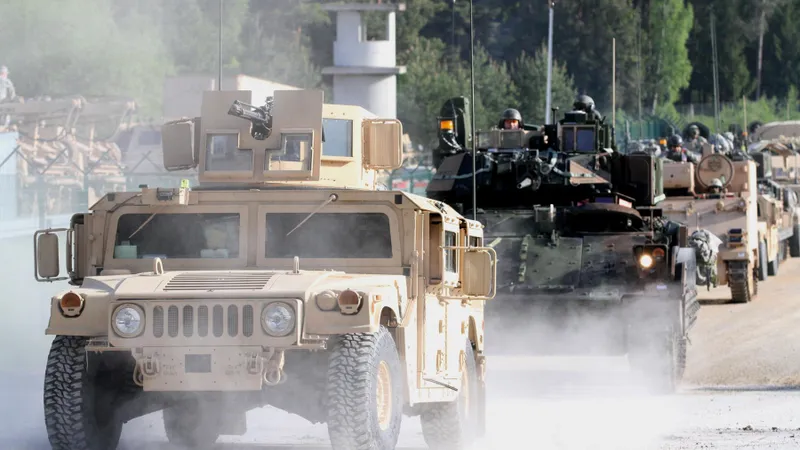 Trimiterea tancurilor NATO în România, dificilă. Pe drumurile noastre încape doar T-72 rusesc - Foto: Profimedia Images (imagine cu caracter ilustrativ)