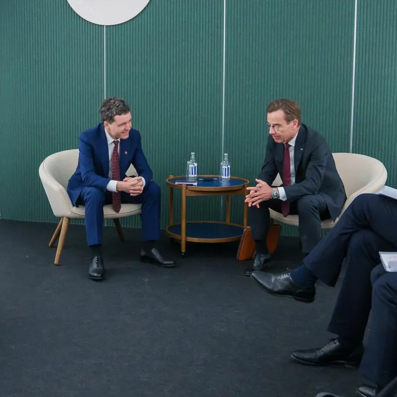 Nicușor Dan și premierul Suediei, Ulf Kristersson - Foto: Facebook