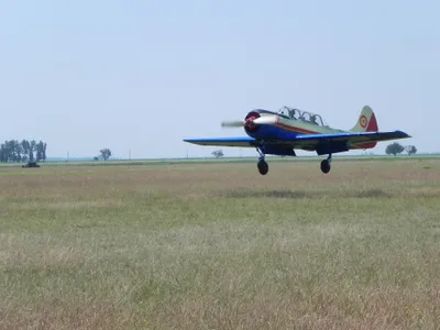 Avioanele de acrobație, arma ideală la război împotriva dronelor Rusiei. Lecția Ucrainei și Poloniei - FOTO: For'ele Aeriene Române