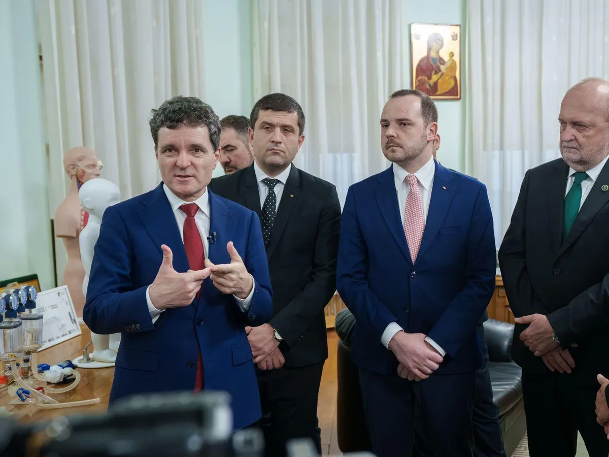 Nicușor Dan și Alexandru Rogobete - Foto: FB