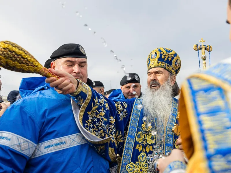 De ce este judecat ÎPS Teodosie de Biserica Ortodoxă Română Foto: INQUAM Photos/ Costin Dincă