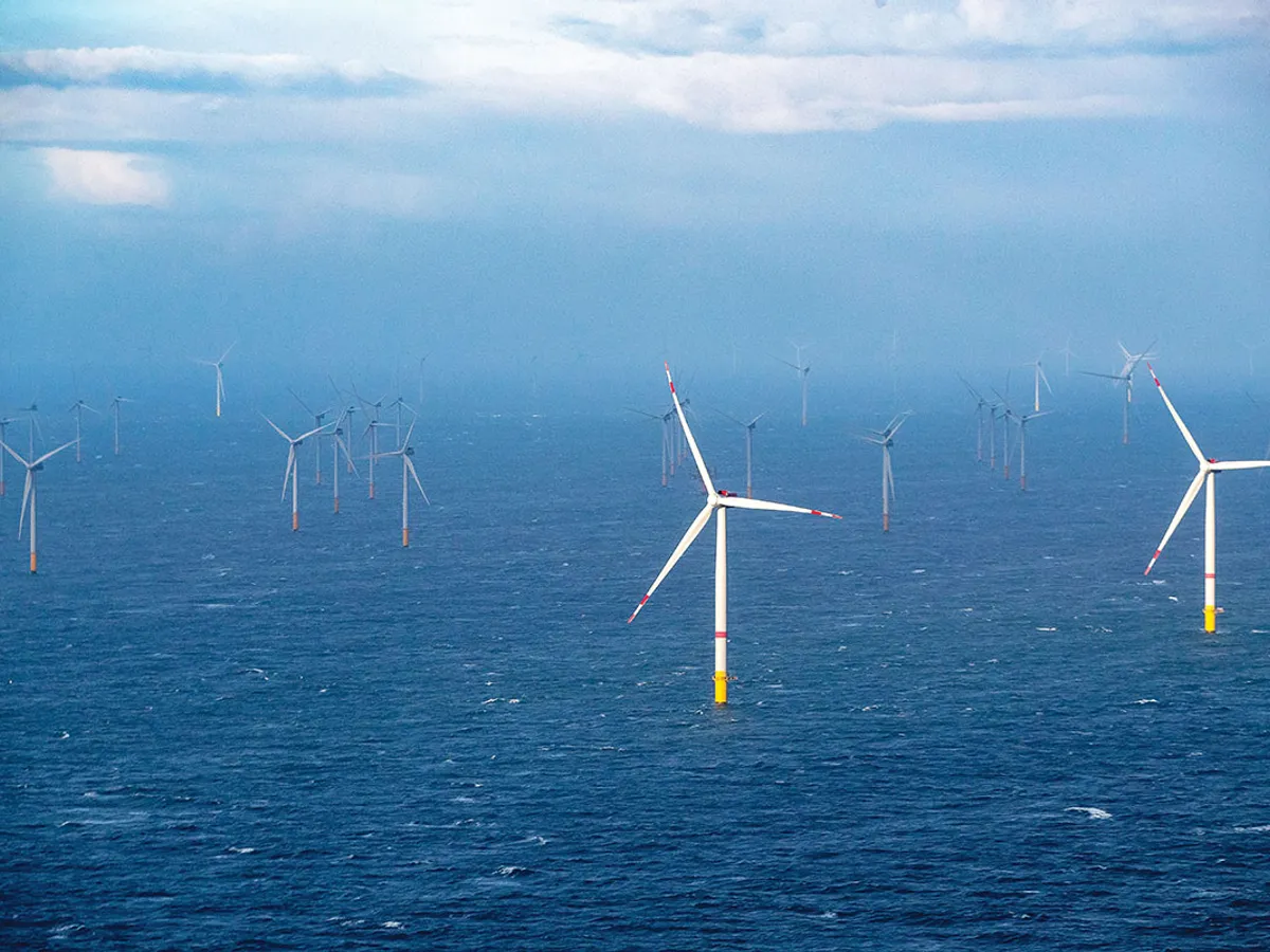 Există investitori privați care și-au manifestat interesul pentru eolienele offshore  din Marea Neagră.  În imagine, fermă de eoliene din Oostende, Belgia - Foto: Profimedia Images