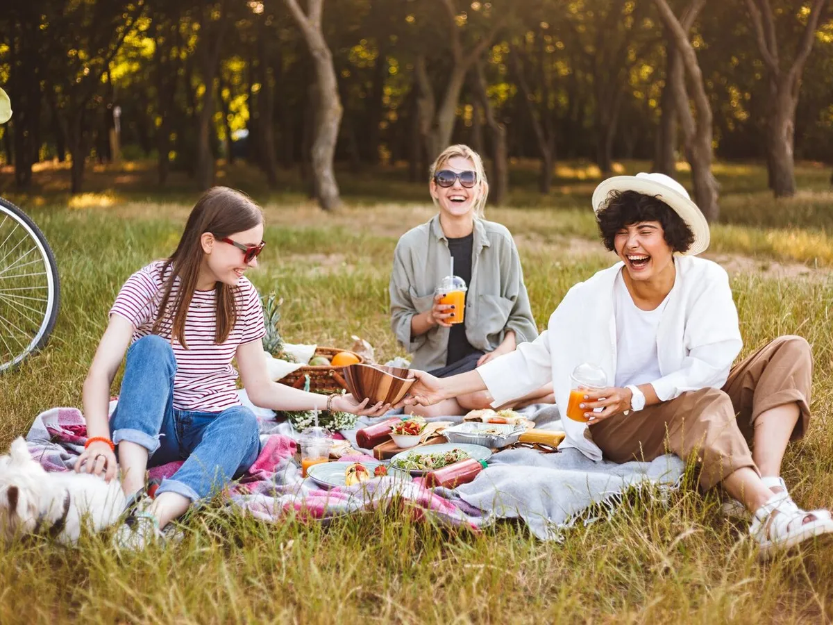 Mare atenție când ieșiți în parc sau la picnic. O insectă periculoasă răspândește boli fatale - Foto: Freepik (rol ilustrativ)