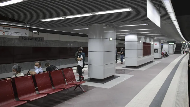 Stație de metrou în București/FOTO: Inquam Photos/Octav Ganea