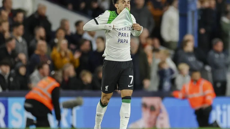 Luiz Diaz, vedeta lui Liverpool, le-a cerut răpitorilor să-l elibereze pe tatăl său Foto: profimediaimages.ro