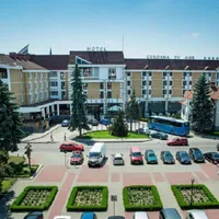 Hotelul vechi de 50 de ani a fost cumpărat cu 3,48 milioane de euro - Foto: picomartravel.ro